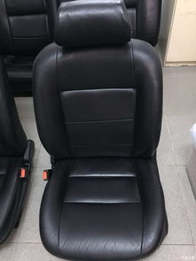 愛車雖報(bào)廢，真皮座椅卻依舊閃亮 轉(zhuǎn)讓988三廂完美座椅